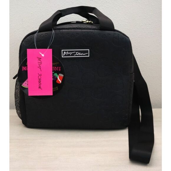 Betsey Johnson TBJ-1309 Black Skull Embossed Domed Insulated Lunch Tote Bag - Picture 5 of 13